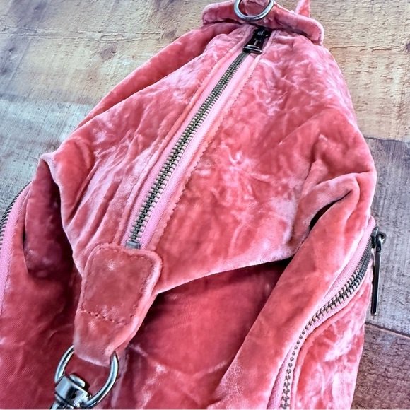Rebecca Minkoff Julian Velvet Pink Backpack main image 6